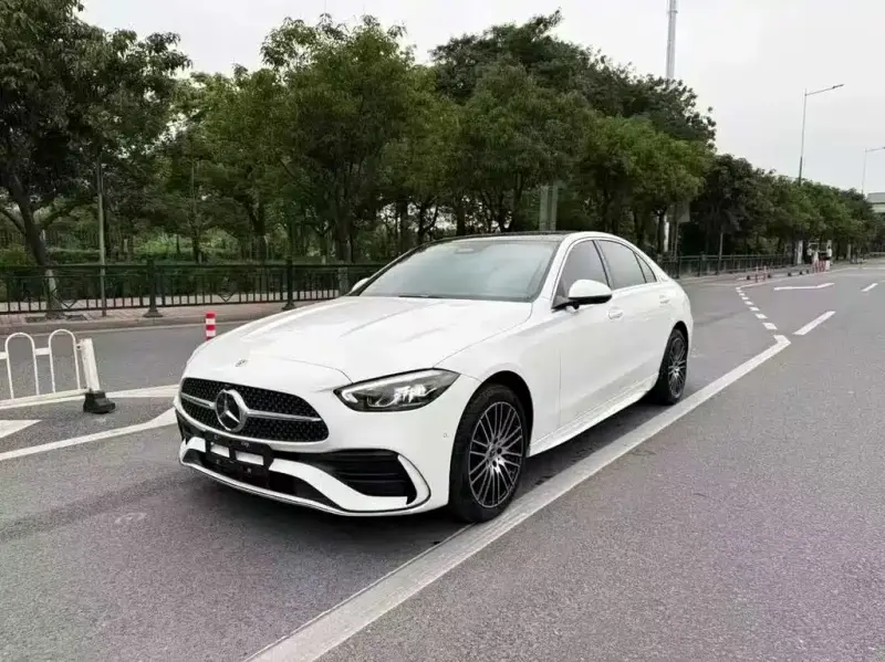 Mercedes-Benz C-Class, 2024