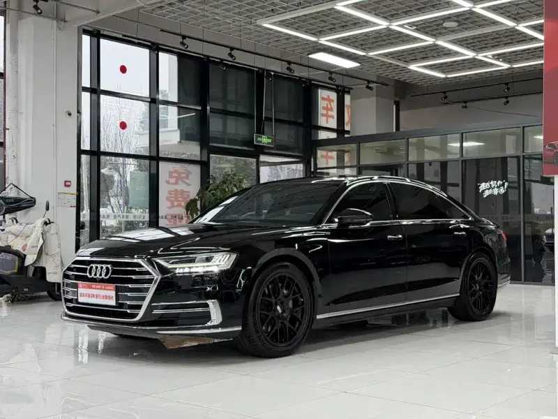 Audi A8, 2019 — фото 1