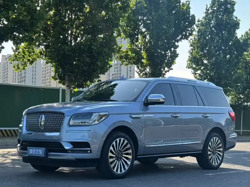 Lincoln Navigator, 2019 — фото 1