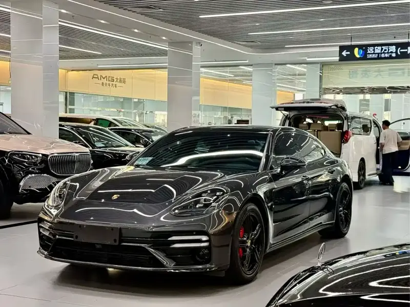 Porsche Panamera, 2018
