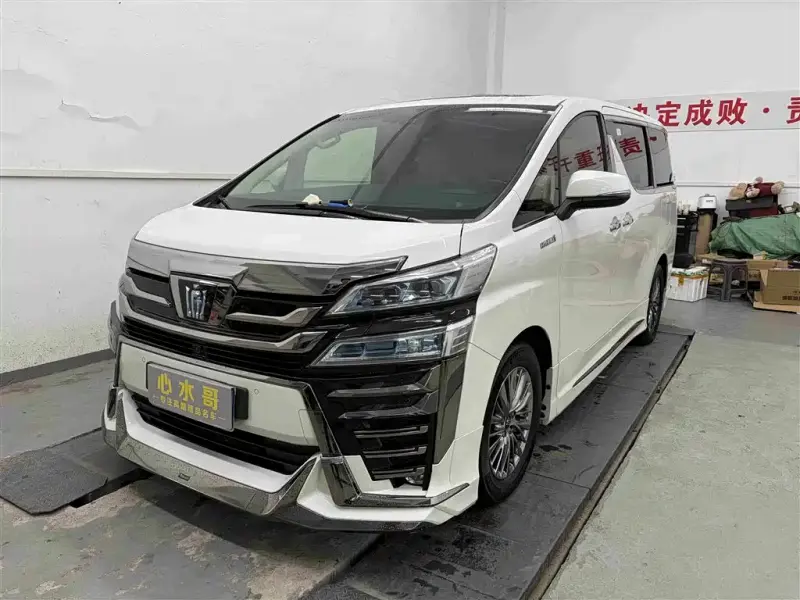 Toyota Vellfire, 2021