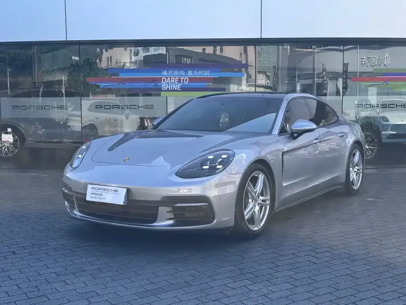 Porsche Panamera, 2020