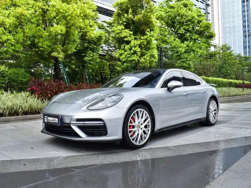 Porsche Panamera, 2017
