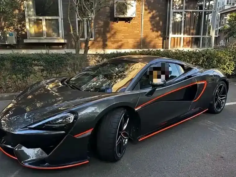 McLaren 540C, 2017 — фото 1