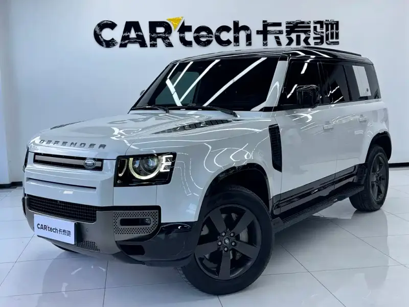 Land Rover Defender, 2024