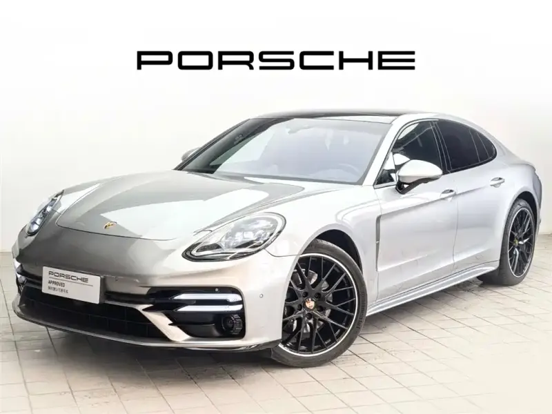 Porsche Panamera, 2023