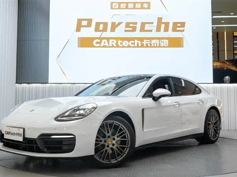 Porsche Panamera, 2024