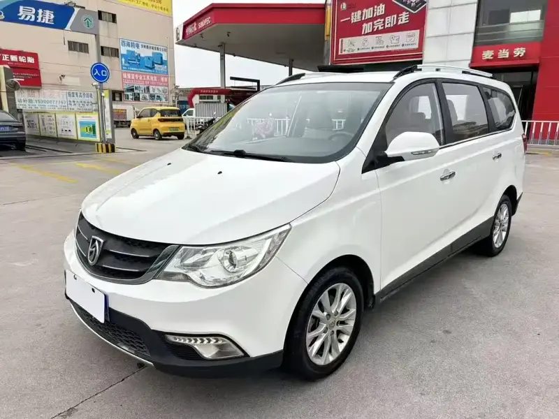 Baojun 730, 2016