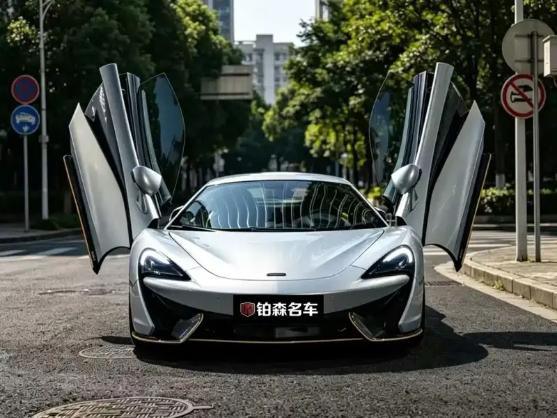 McLaren 570, 2017