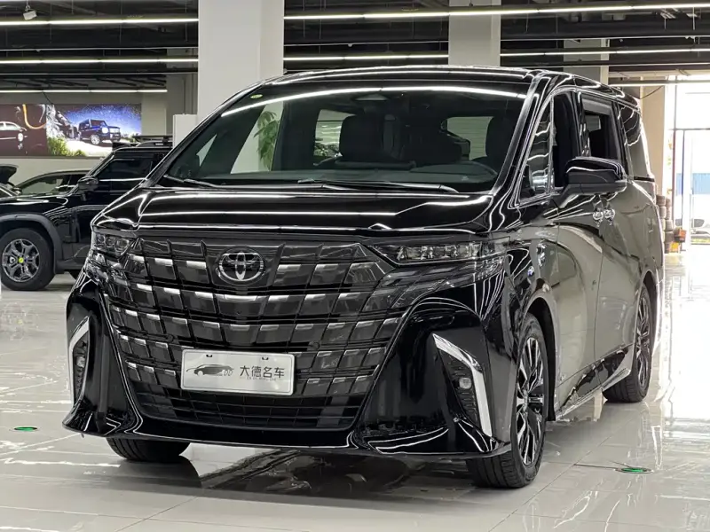Toyota Alphard, 2026