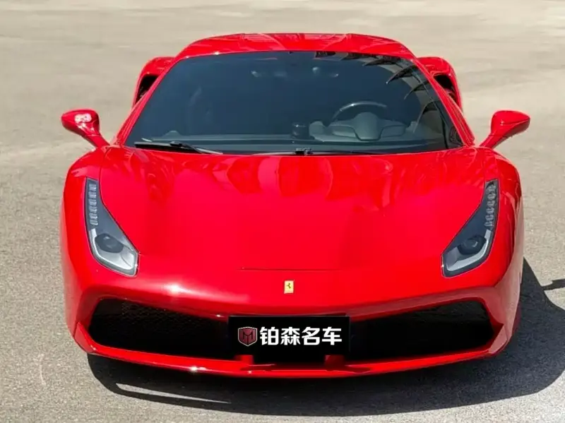 Ferrari 488, 2016