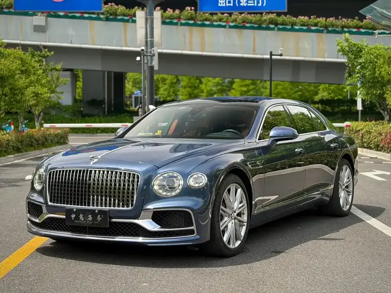 Bentley Flying Spur, 2021