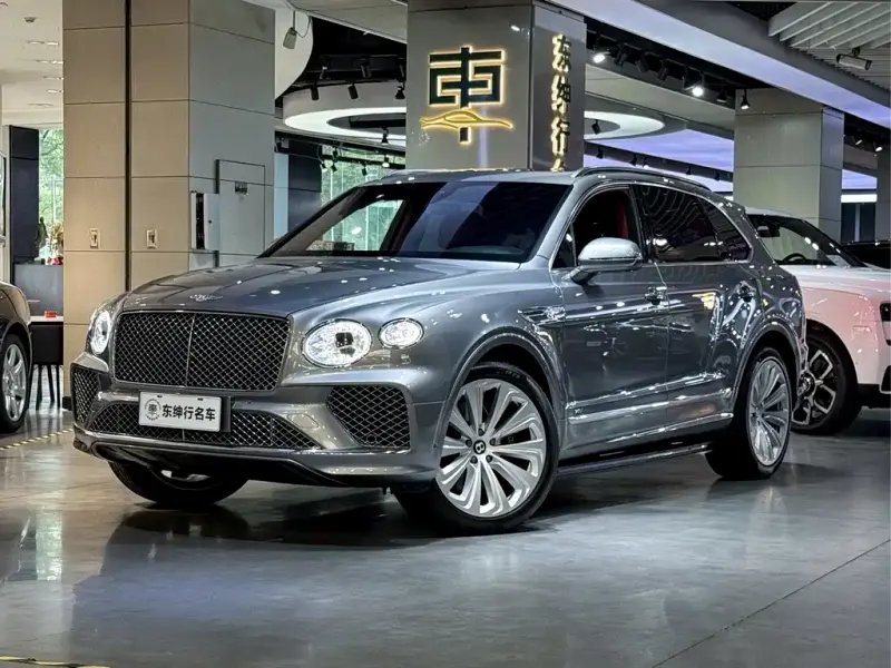 Bentley Bentayga, 2021 — фото 1