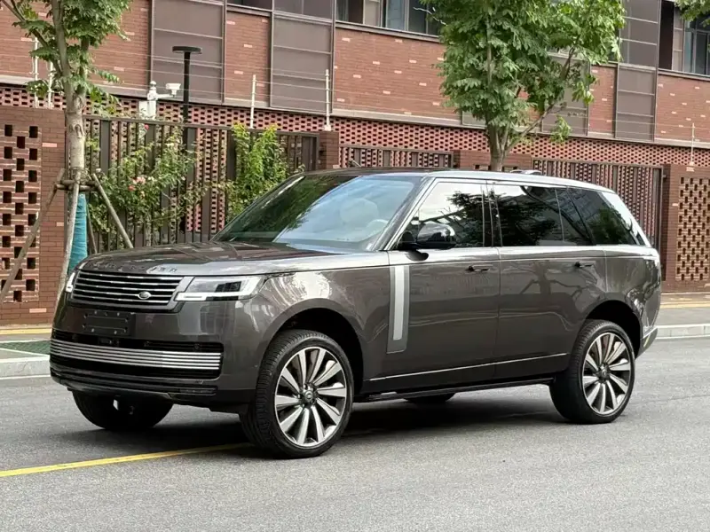 Land Rover Range Rover, 2024 — фото 1