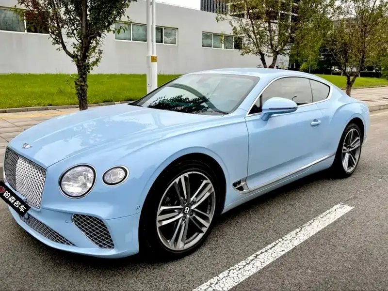 Bentley Continental, 2022