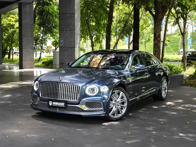 Bentley Flying Spur, 2023
