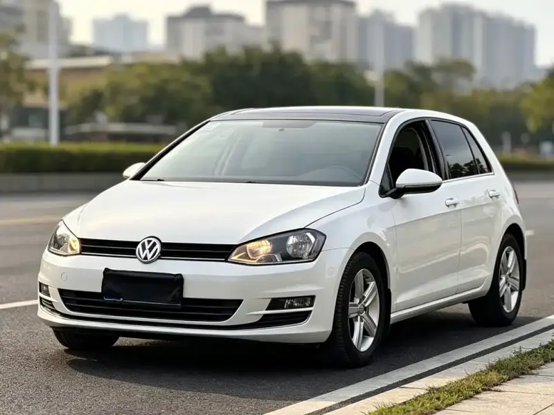 Volkswagen Golf, 2016 — фото 1