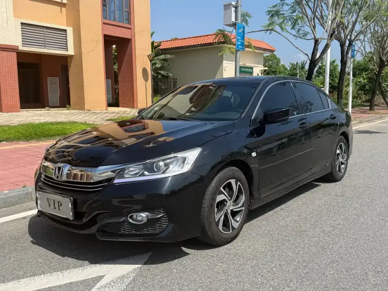 Honda Accord, 2016