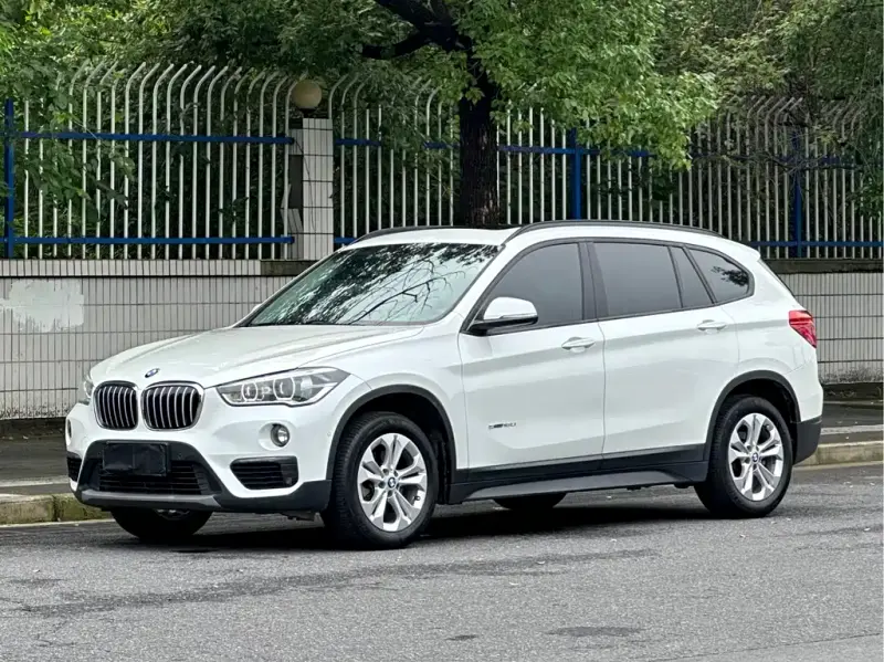 BMW X1, 2017 — фото 1