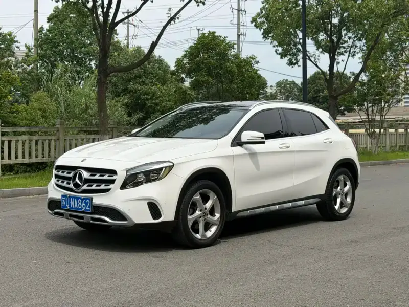 Mercedes-Benz GLA, 2019 — фото 1