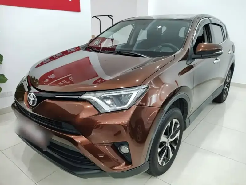 Toyota RAV4, 2017 — фото 1
