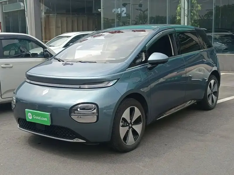 Baojun Yunduo, 2024