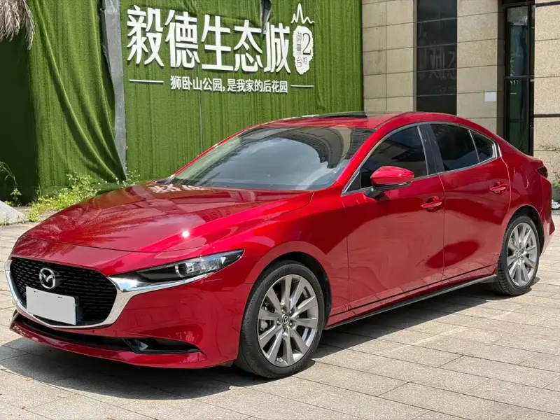 Mazda 3 Axela, 2021