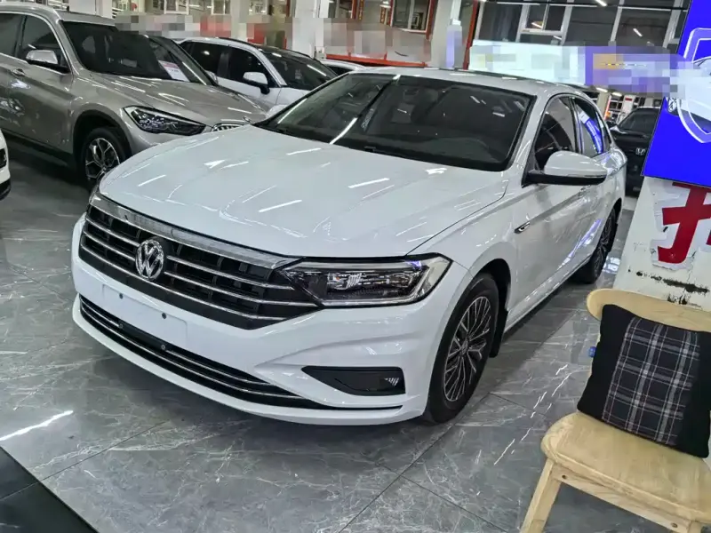 Volkswagen Sagitar, 2020