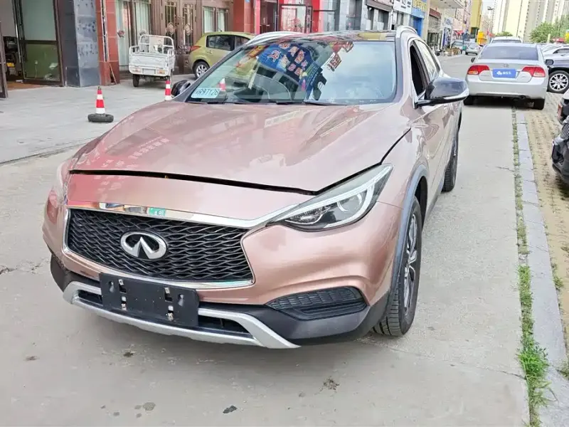 Infiniti QX30, 2018