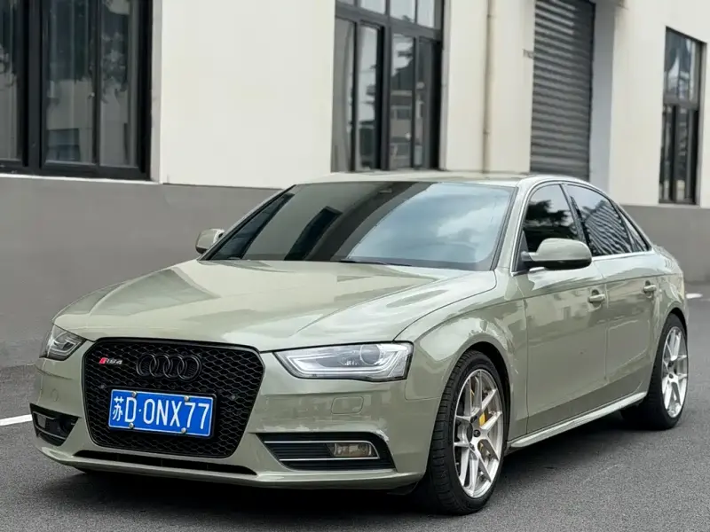 Audi A4L, 2014 — фото 1