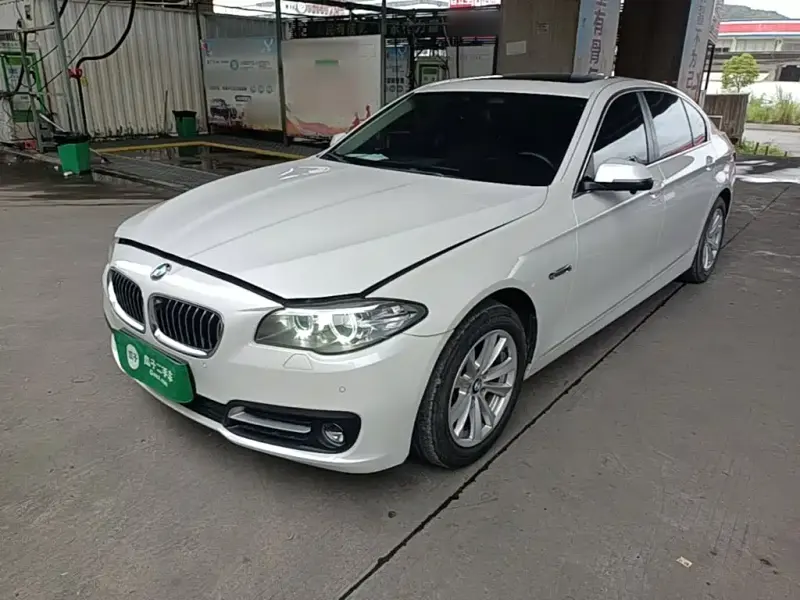BMW 5 Series, 2015
