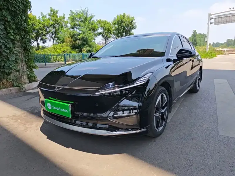 Wuling Xingguang, 2025