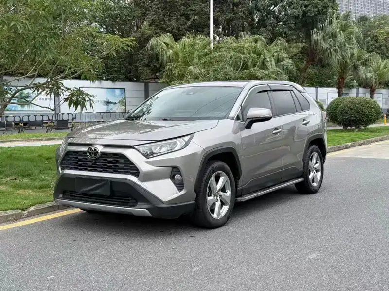 Toyota RAV4, 2020 — фото 1