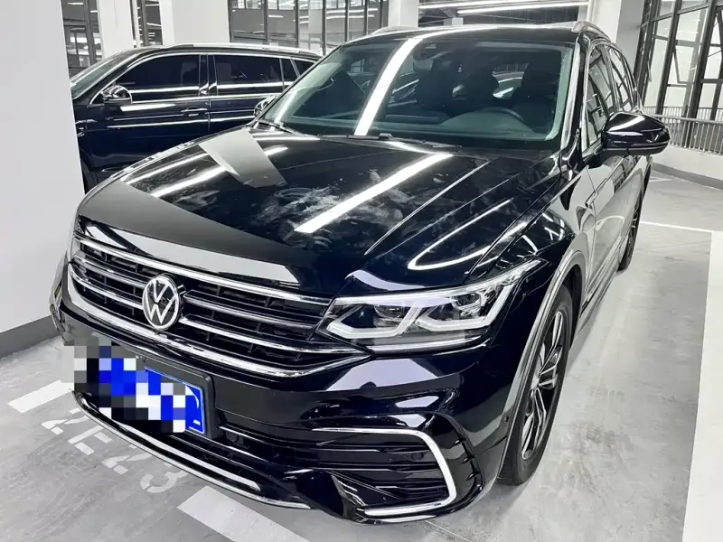 Volkswagen Tiguan L, 2022