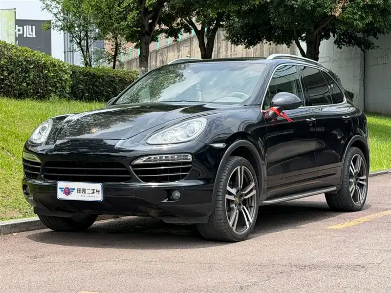 Porsche Cayenne, 2013