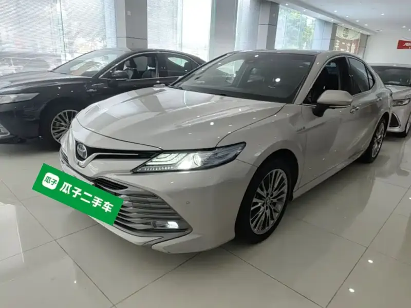 Toyota Camry, 2020