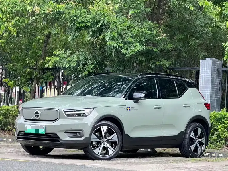 Volvo XC40 NEV, 2022