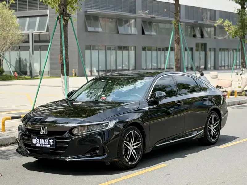 Honda Accord, 2022 — фото 1