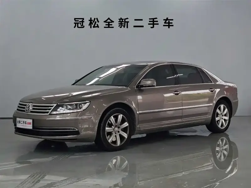 Volkswagen Phaeton, 2015 — фото 1