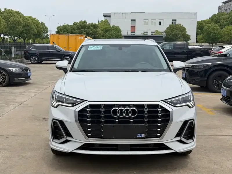 Audi Q3, 2020