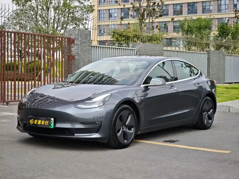 Tesla Model 3, 2019