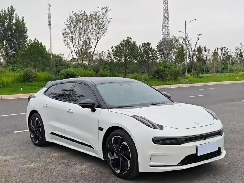Zeekr 001, 2023