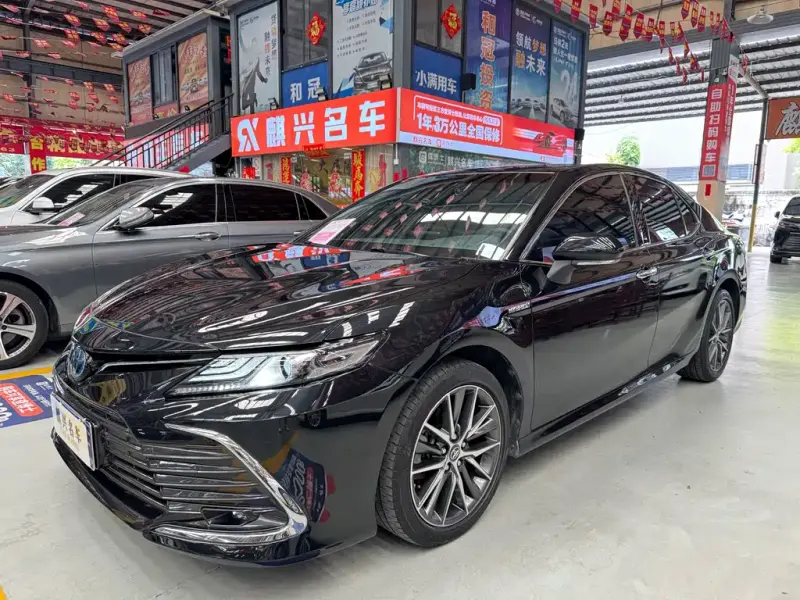 Toyota Camry, 2022