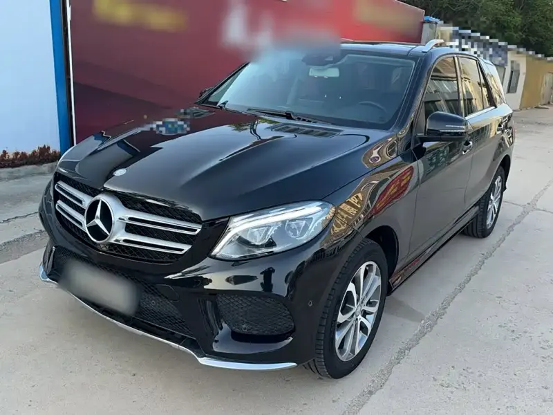 Mercedes-Benz GLE( ), 2016