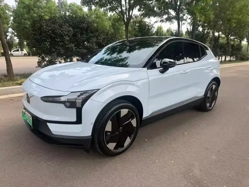 Volvo EX30, 2024