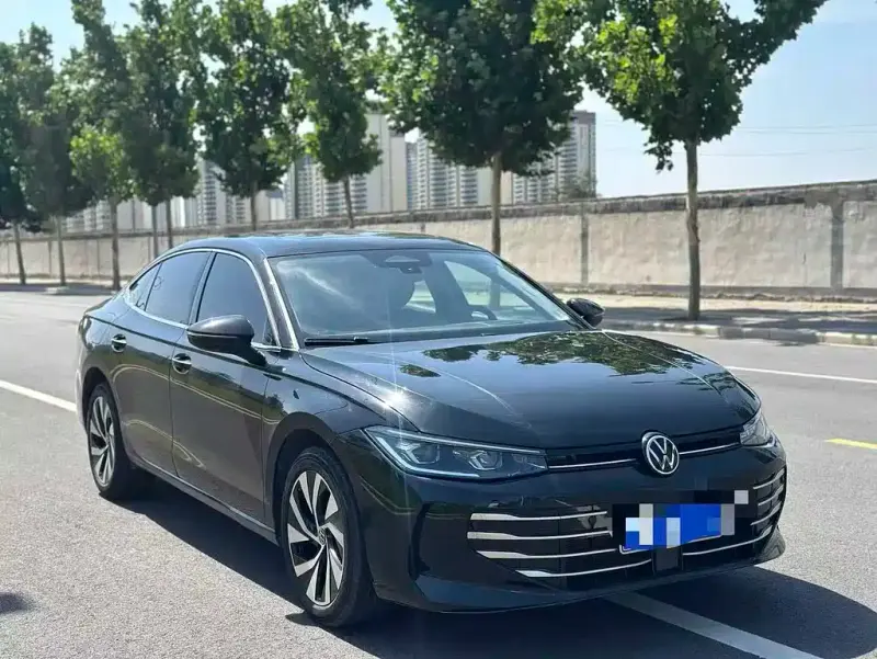 Volkswagen Passat, 2024