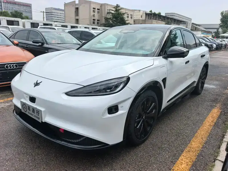 ARCFOX Alpha S, 2024