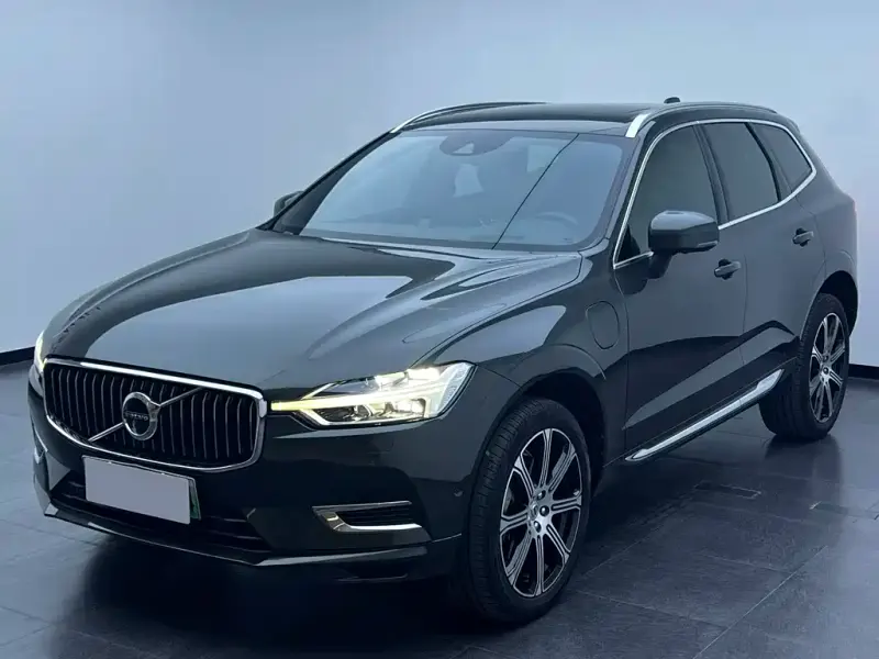 Volvo XC60 PHEV, 2020 — фото 1