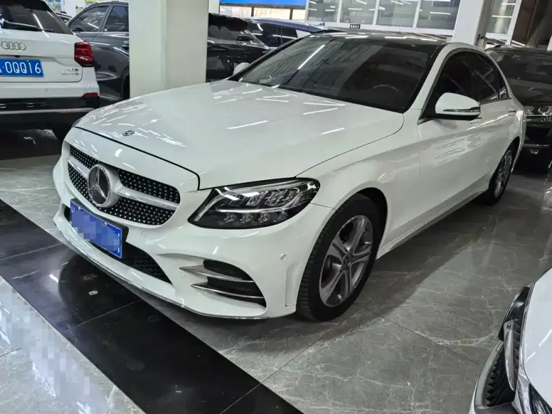 Mercedes-Benz C-Class, 2022