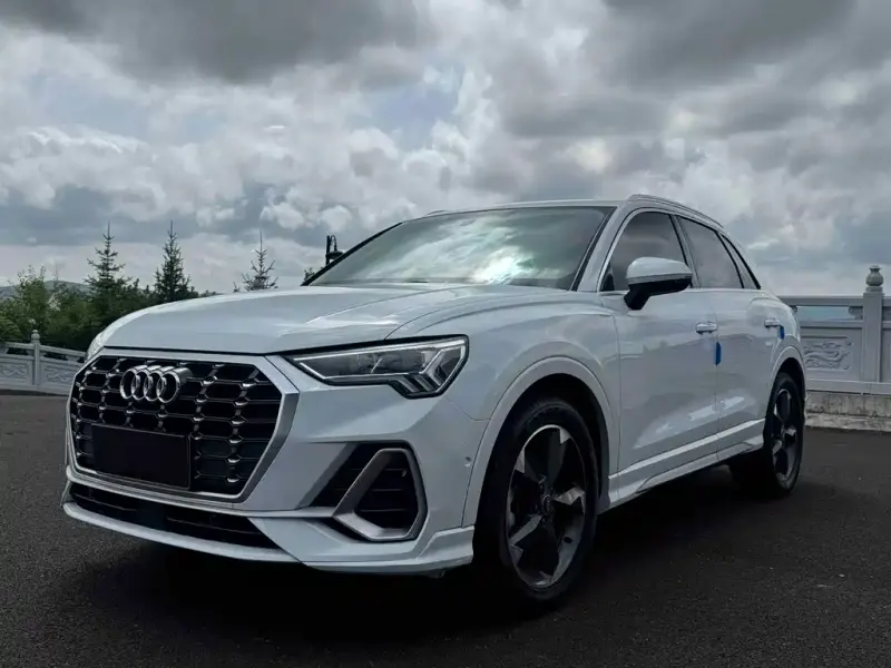 Audi Q3, 2021